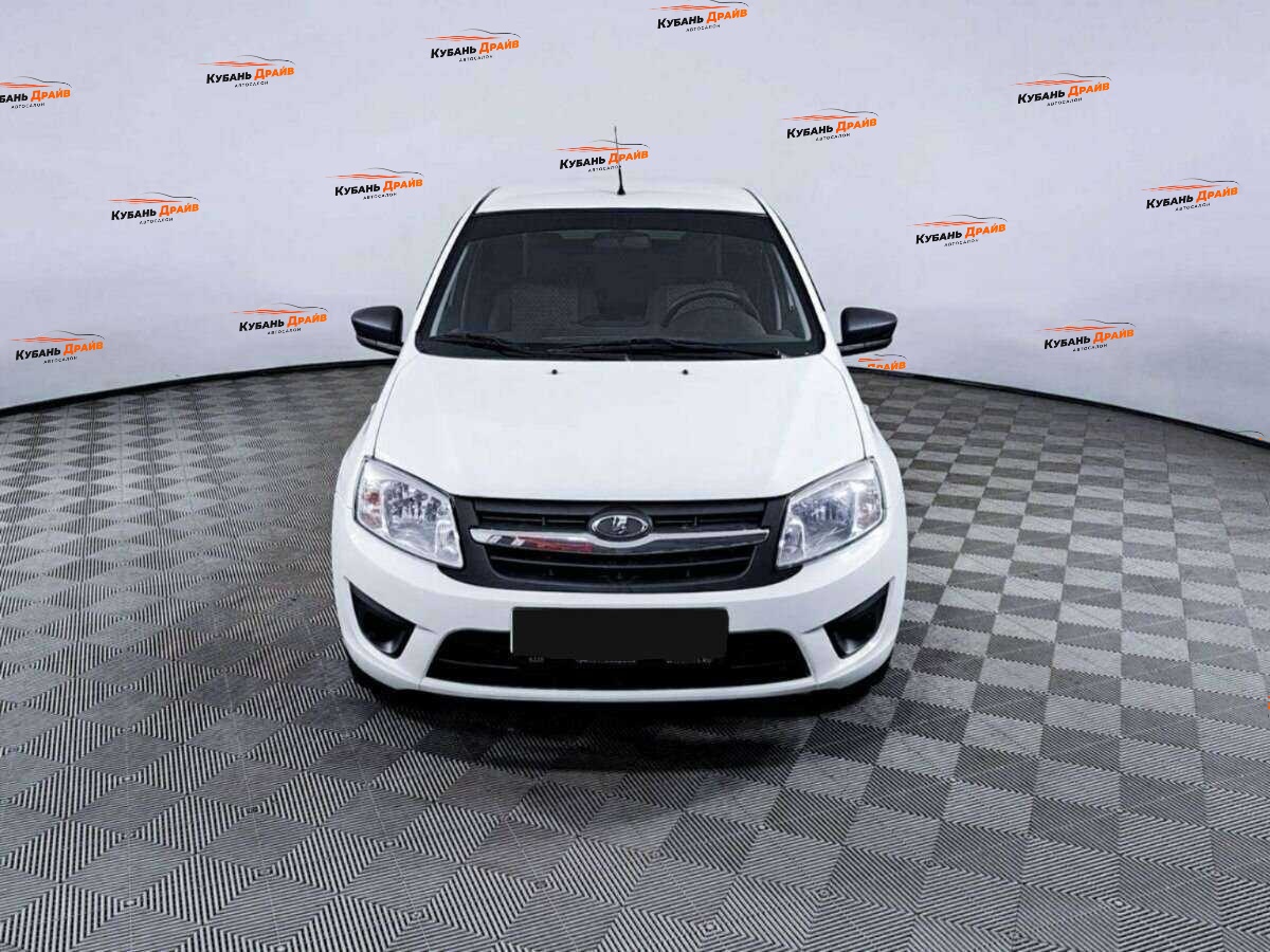 Lada (ВАЗ) Granta 2018 года с пробегом. Фото: #1
