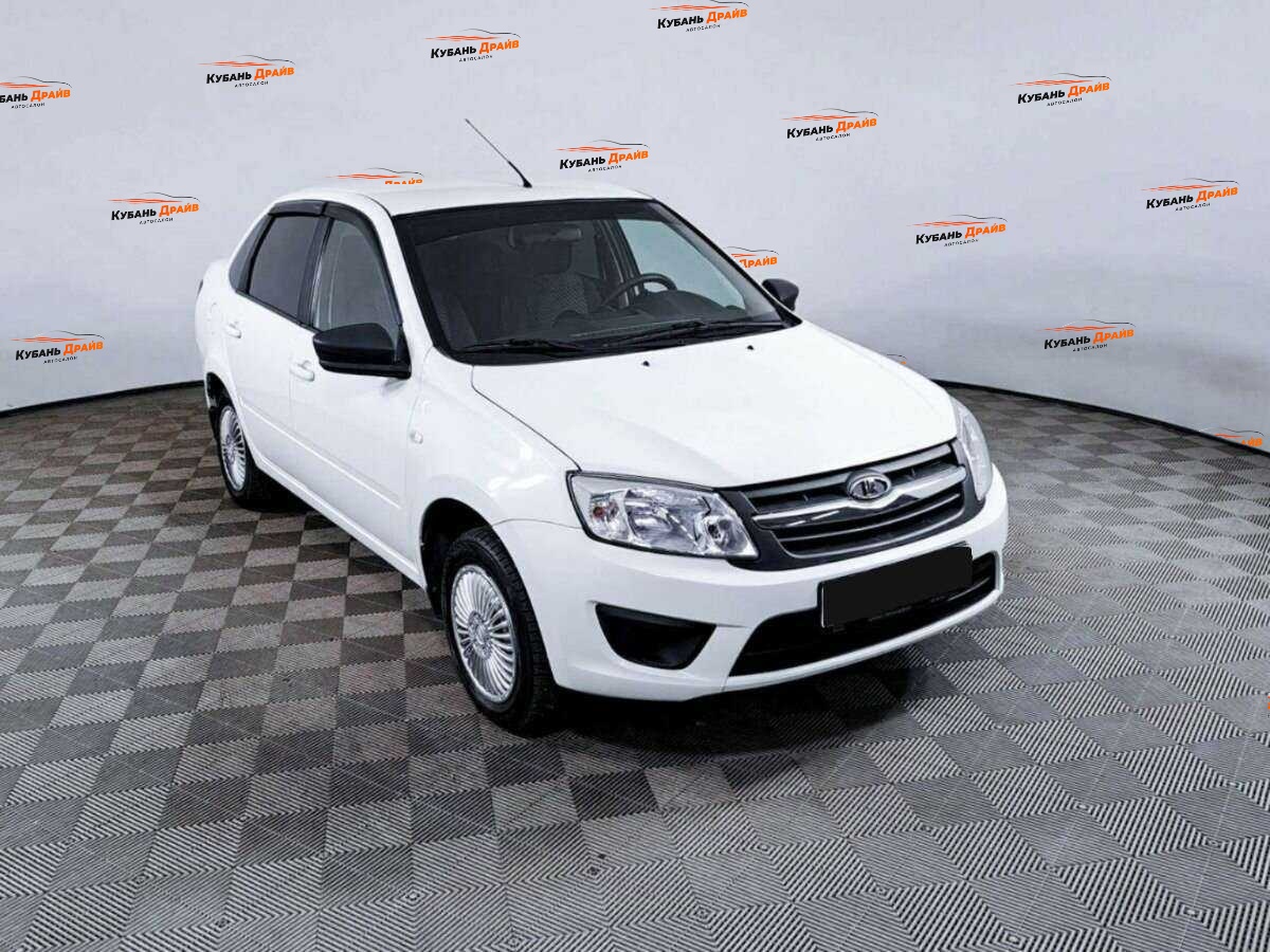 Lada (ВАЗ) Granta 2018 года с пробегом. Фото: #2
