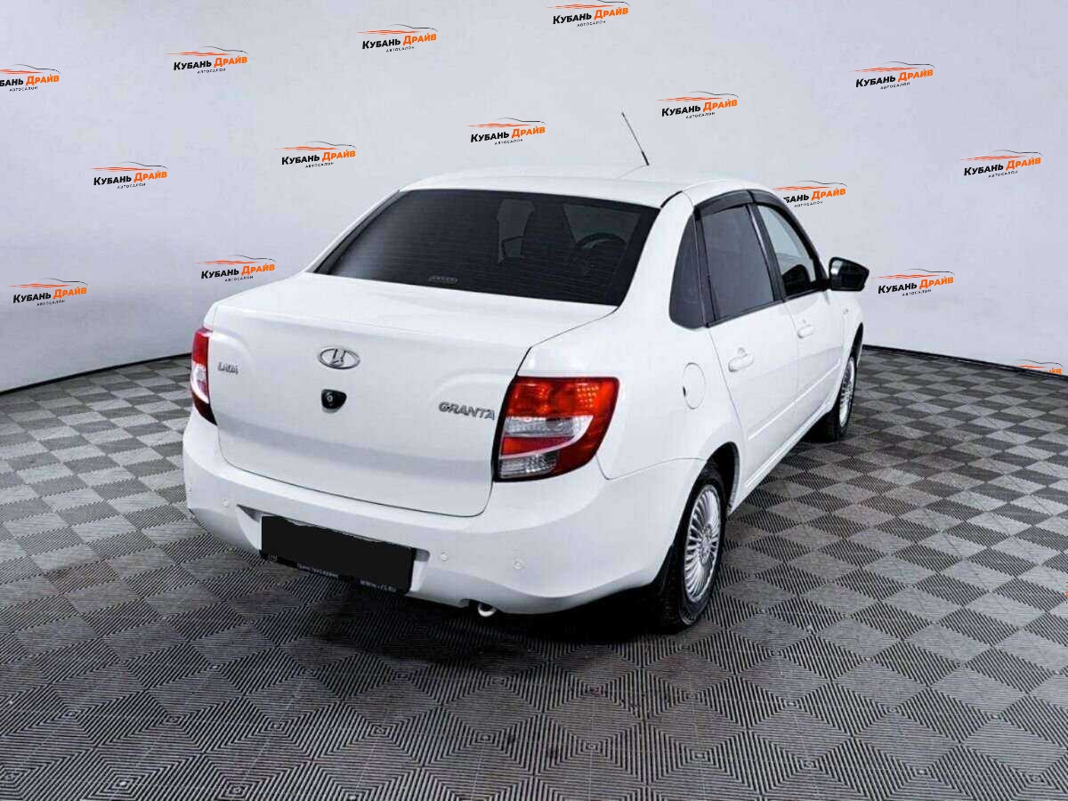 Lada (ВАЗ) Granta 2018 года с пробегом. Фото: #4