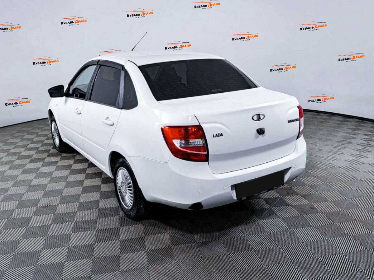 Lada (ВАЗ) Granta 2018 года с пробегом. Фото: #6