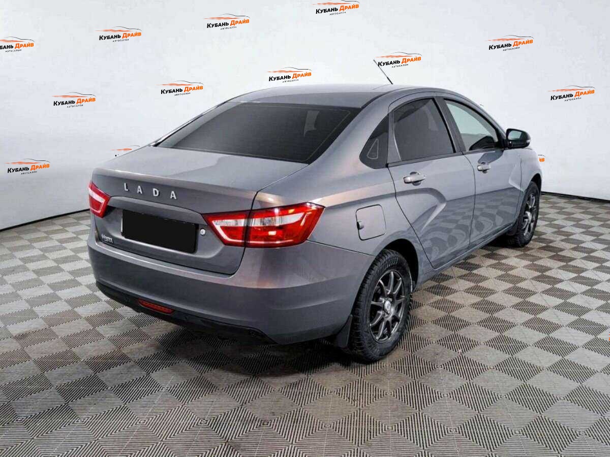 Lada (ВАЗ) Vesta 2016 года с пробегом. Фото: #4