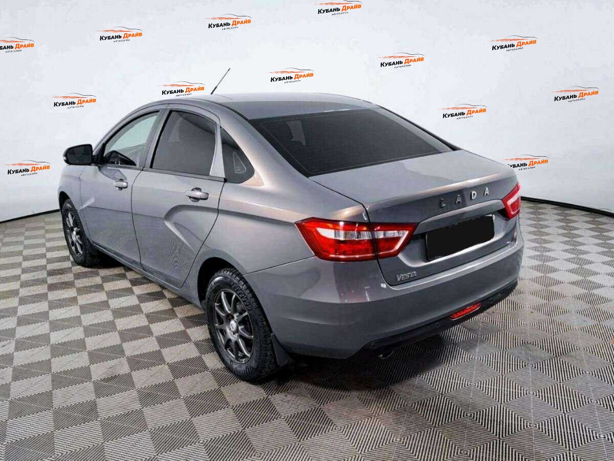 Lada (ВАЗ) Vesta 2016 года с пробегом. Фото: #6