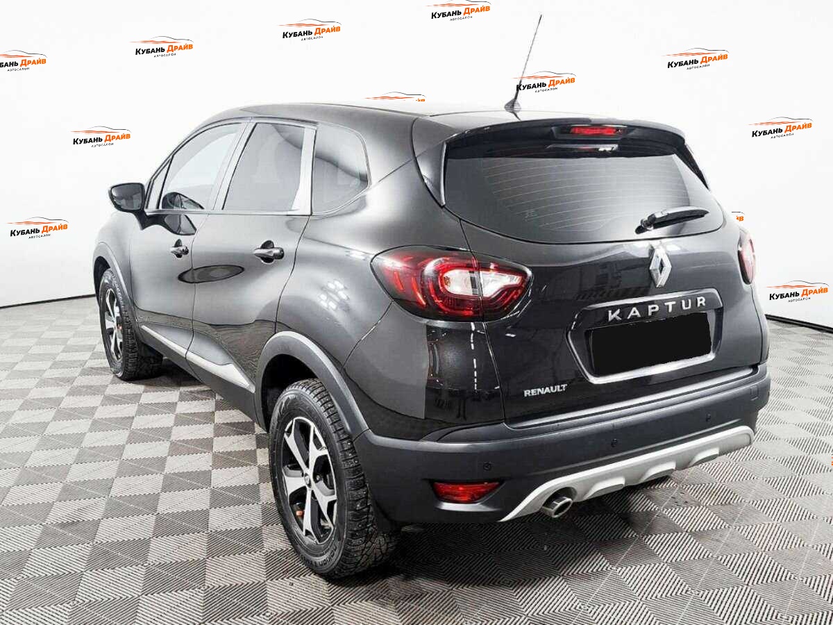 Renault Kaptur 2018 года с пробегом. Фото: #5