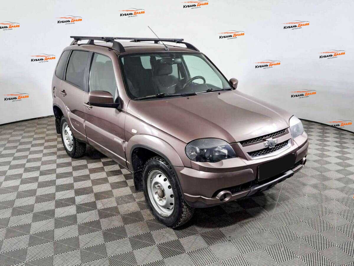 Chevrolet Niva 2017 года с пробегом. Фото: #2