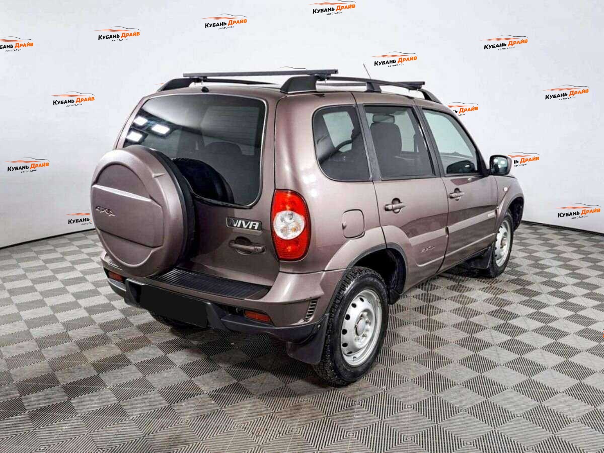 Chevrolet Niva 2017 года с пробегом. Фото: #4