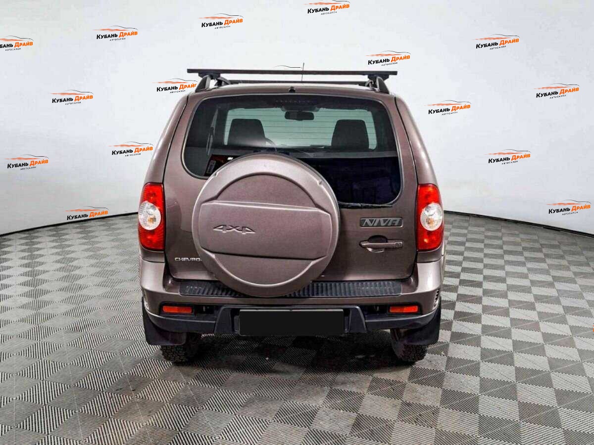 Chevrolet Niva 2017 года с пробегом. Фото: #5