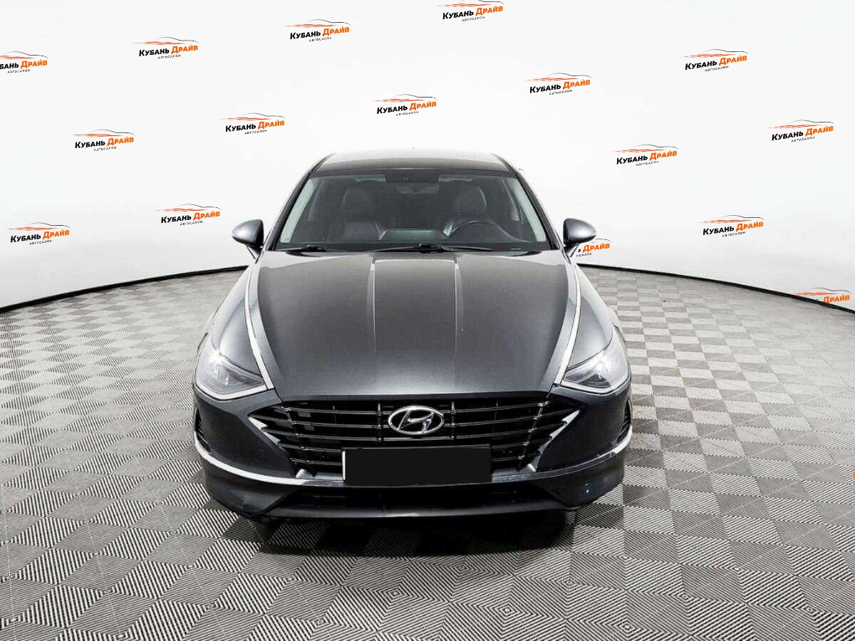 Hyundai Sonata 2020 года с пробегом. Фото: #1