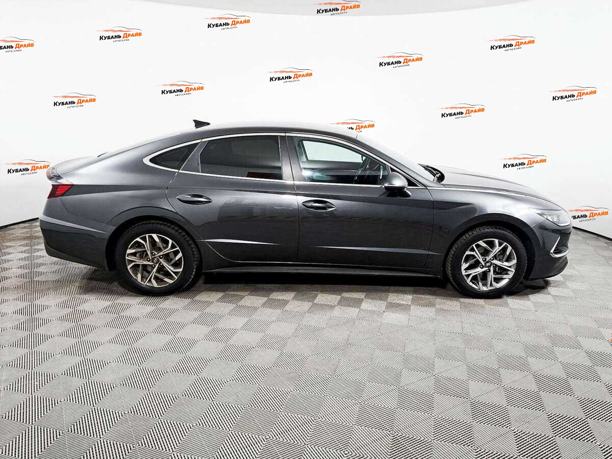 Hyundai Sonata 2020 года с пробегом. Фото: #3