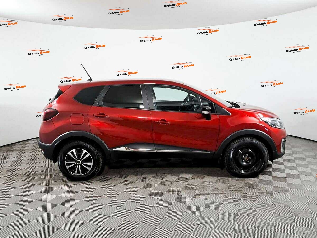 Renault Kaptur 2020 года с пробегом. Фото: #3