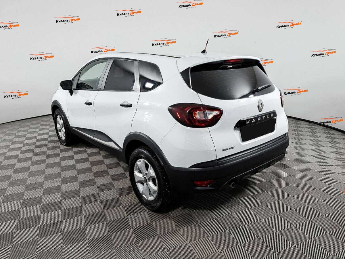 Renault Kaptur 2018 года с пробегом. Фото: #5