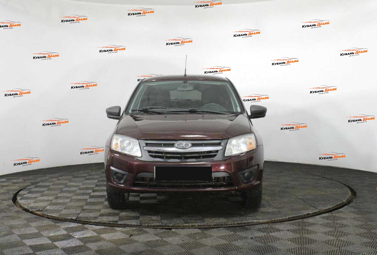 Lada (ВАЗ) Granta 2015 года с пробегом. Фото: #1