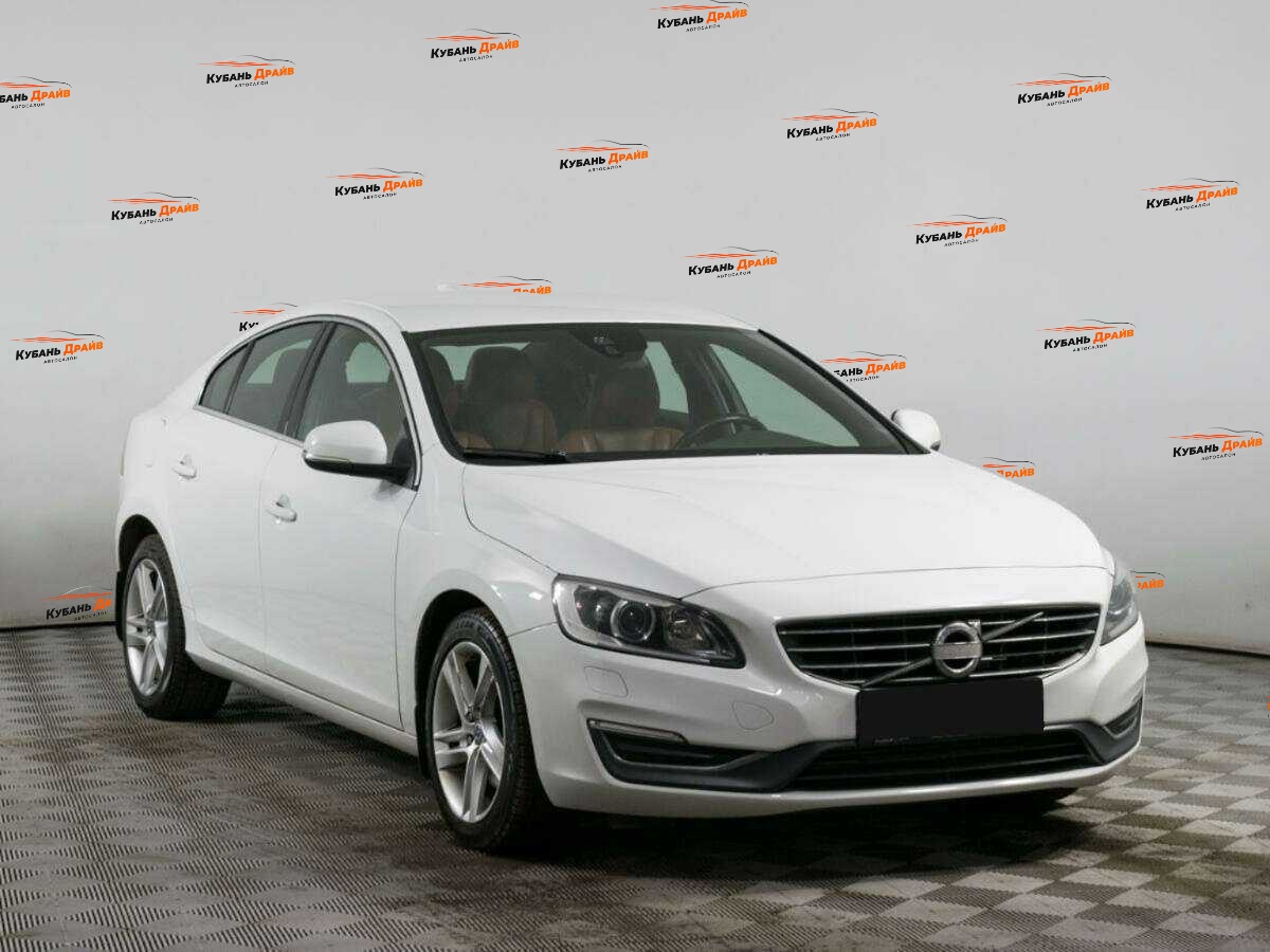 Volvo S60 2014 года с пробегом. Фото: #2