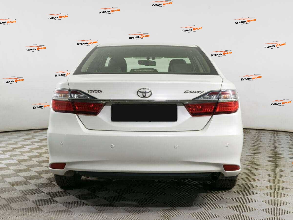 Toyota Camry 2016 года с пробегом. Фото: #5