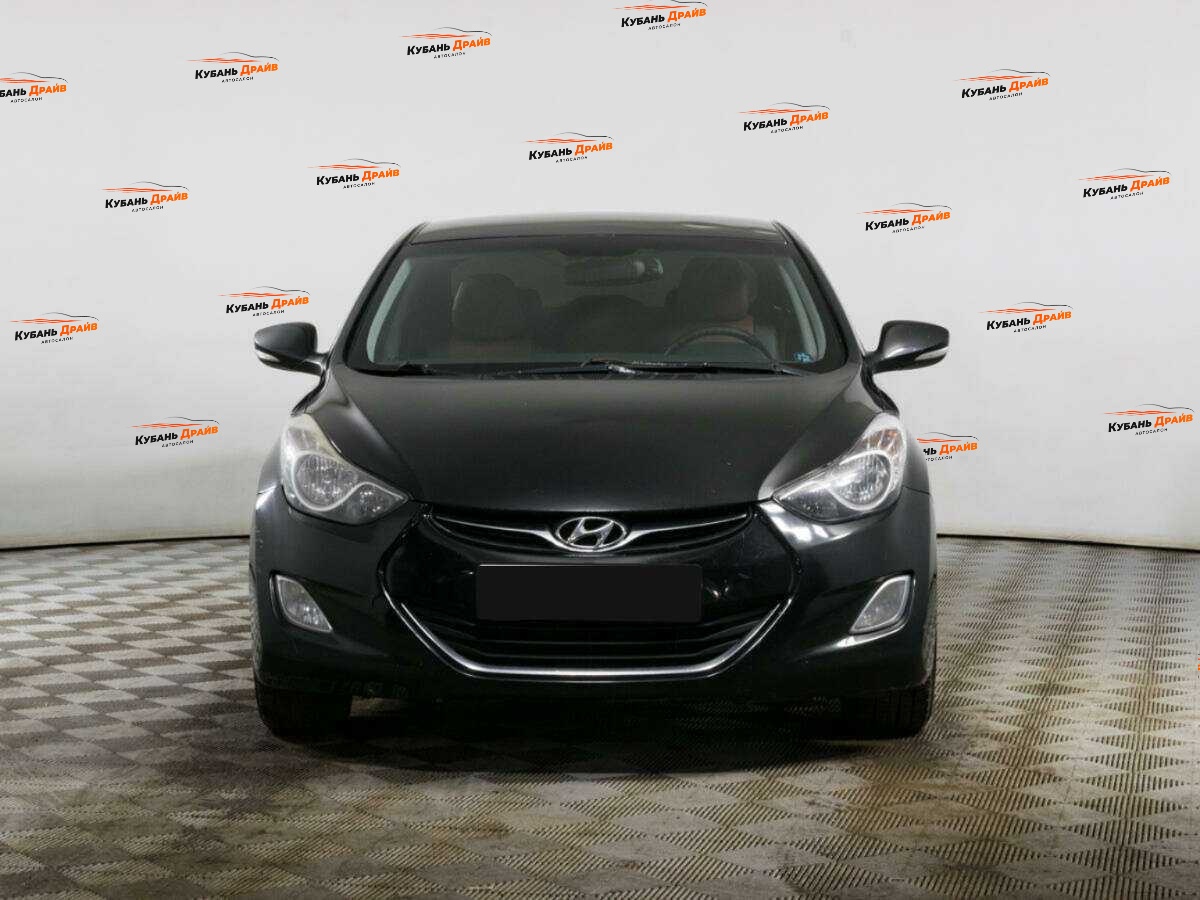 Hyundai Elantra 2012 года с пробегом. Фото: #1