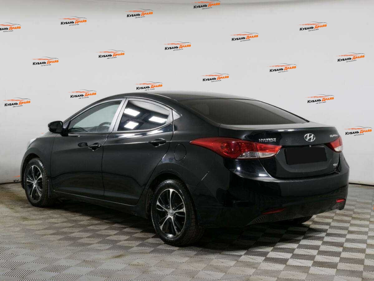 Hyundai Elantra 2012 года с пробегом. Фото: #6