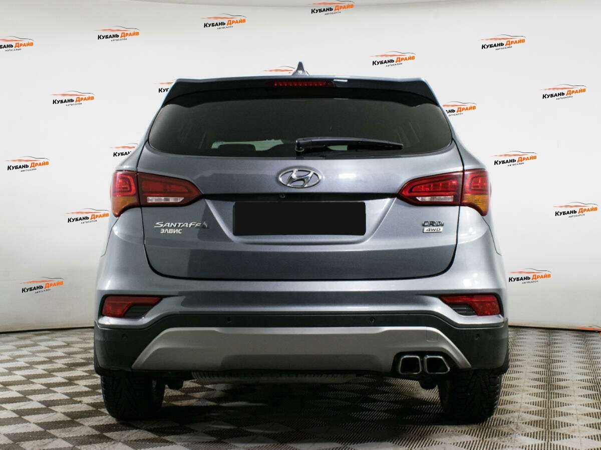 Hyundai Santa Fe 2017 года с пробегом. Фото: #4