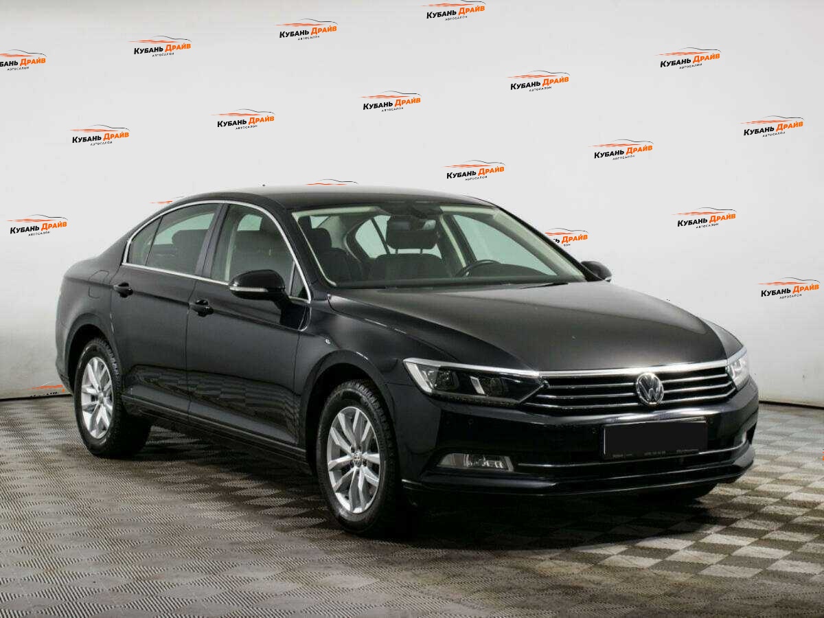 Volkswagen Passat 2017 года с пробегом. Фото: #2