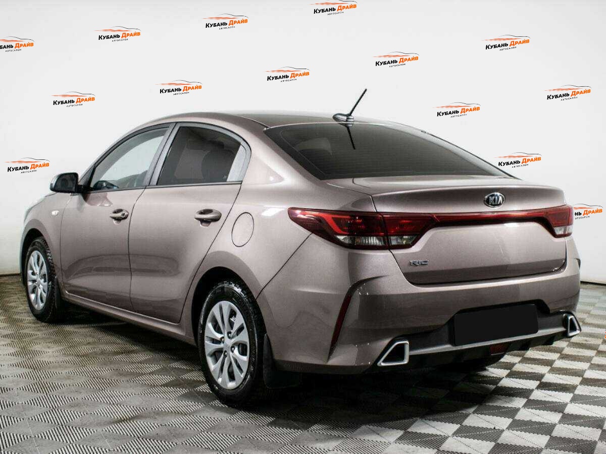 Kia Rio 2021 года с пробегом. Фото: #6