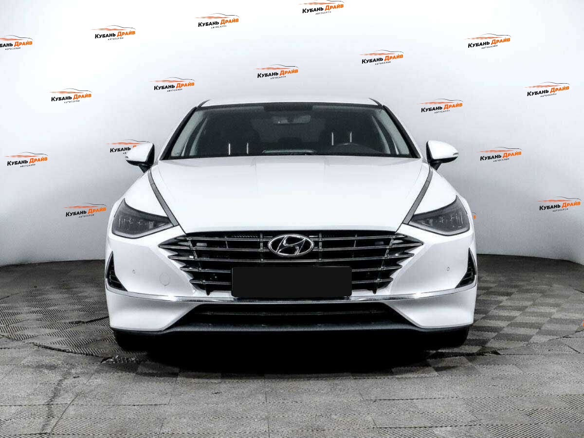 Hyundai Sonata 2019 года с пробегом. Фото: #1