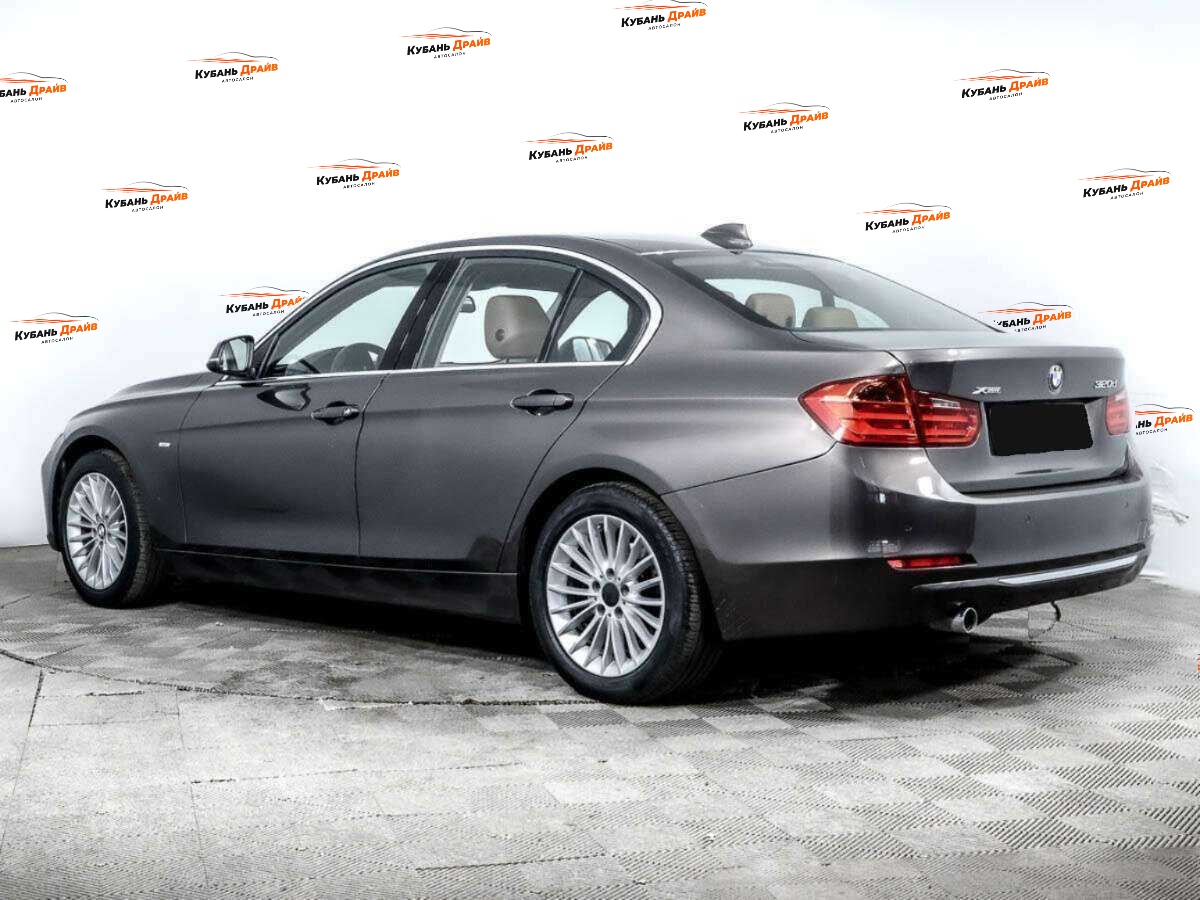 BMW 3 серии 2014 года с пробегом. Фото: #3