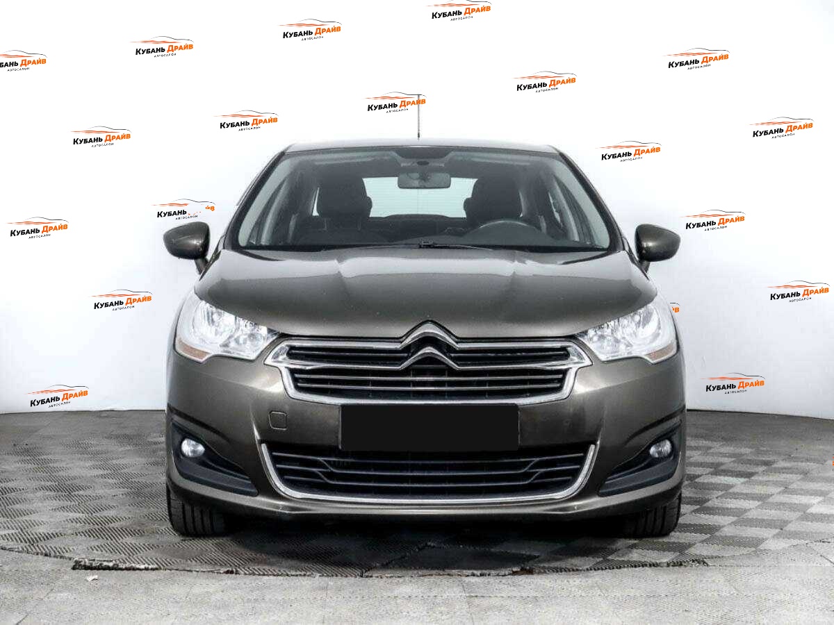 Citroen C4 2015 года с пробегом. Фото: #1