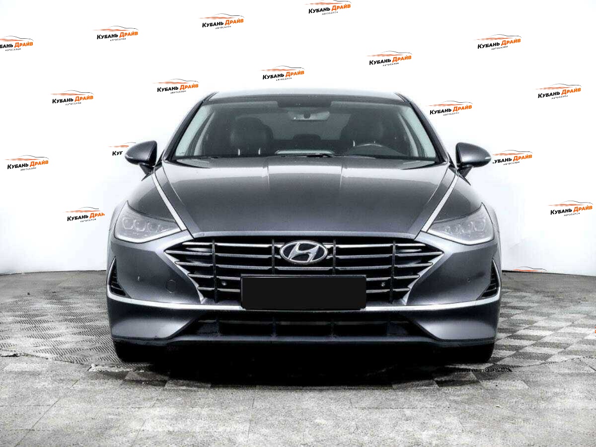 Hyundai Sonata 2020 года с пробегом. Фото: #1