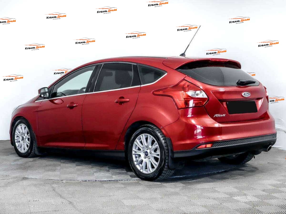Ford Focus 2012 года с пробегом. Фото: #4