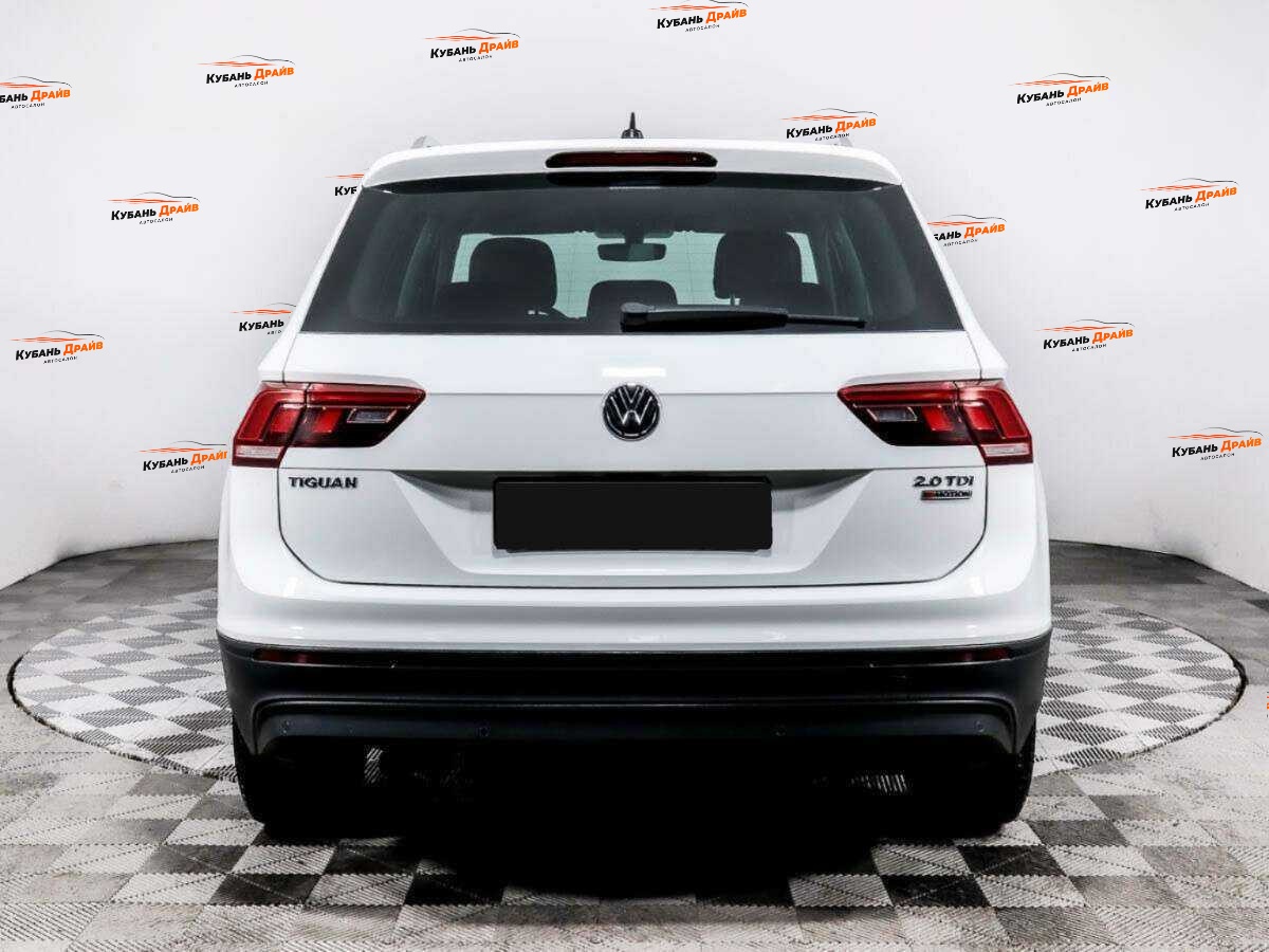 Volkswagen Tiguan 2017 года с пробегом. Фото: #4