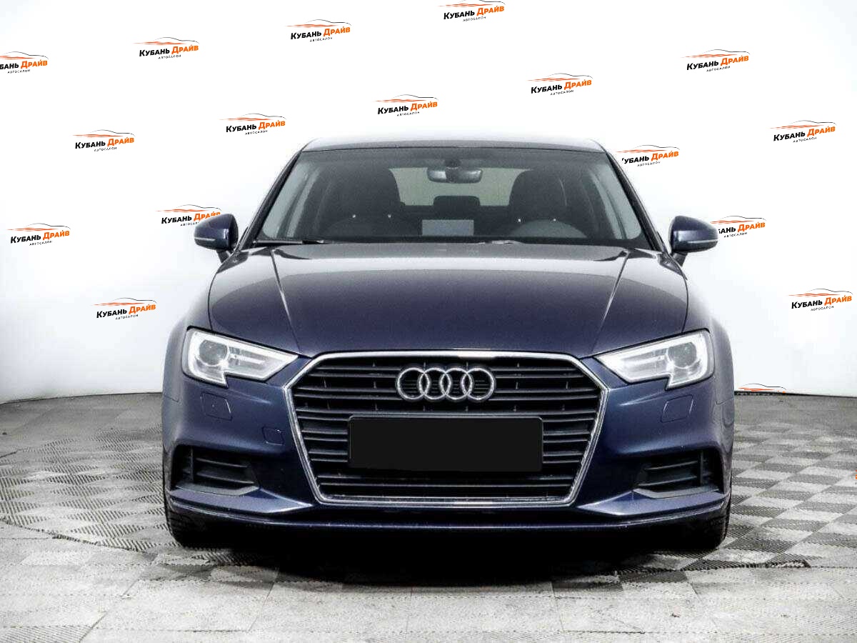 Audi A3 2019 года с пробегом. Фото: #1