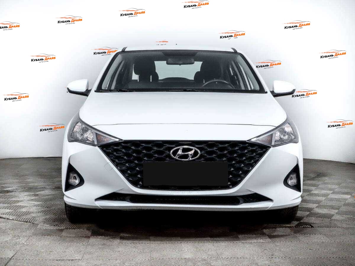 Hyundai Solaris 2020 года с пробегом. Фото: #1