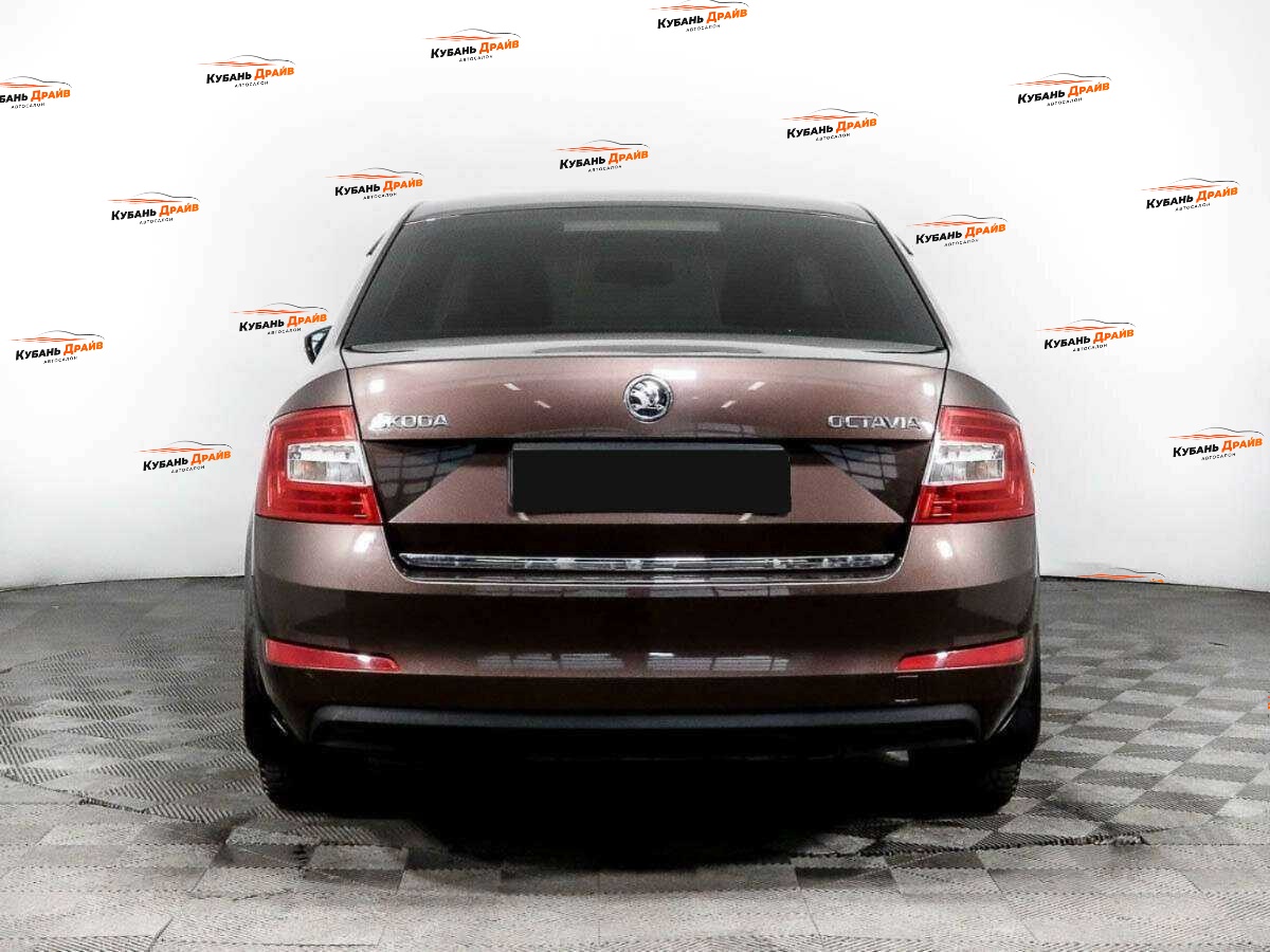 Skoda Octavia 2015 года с пробегом. Фото: #4