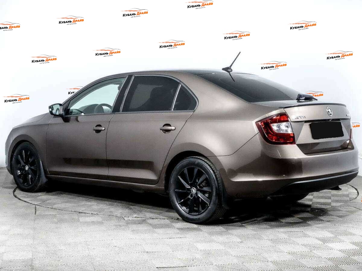 Skoda Rapid 2019 года с пробегом. Фото: #5
