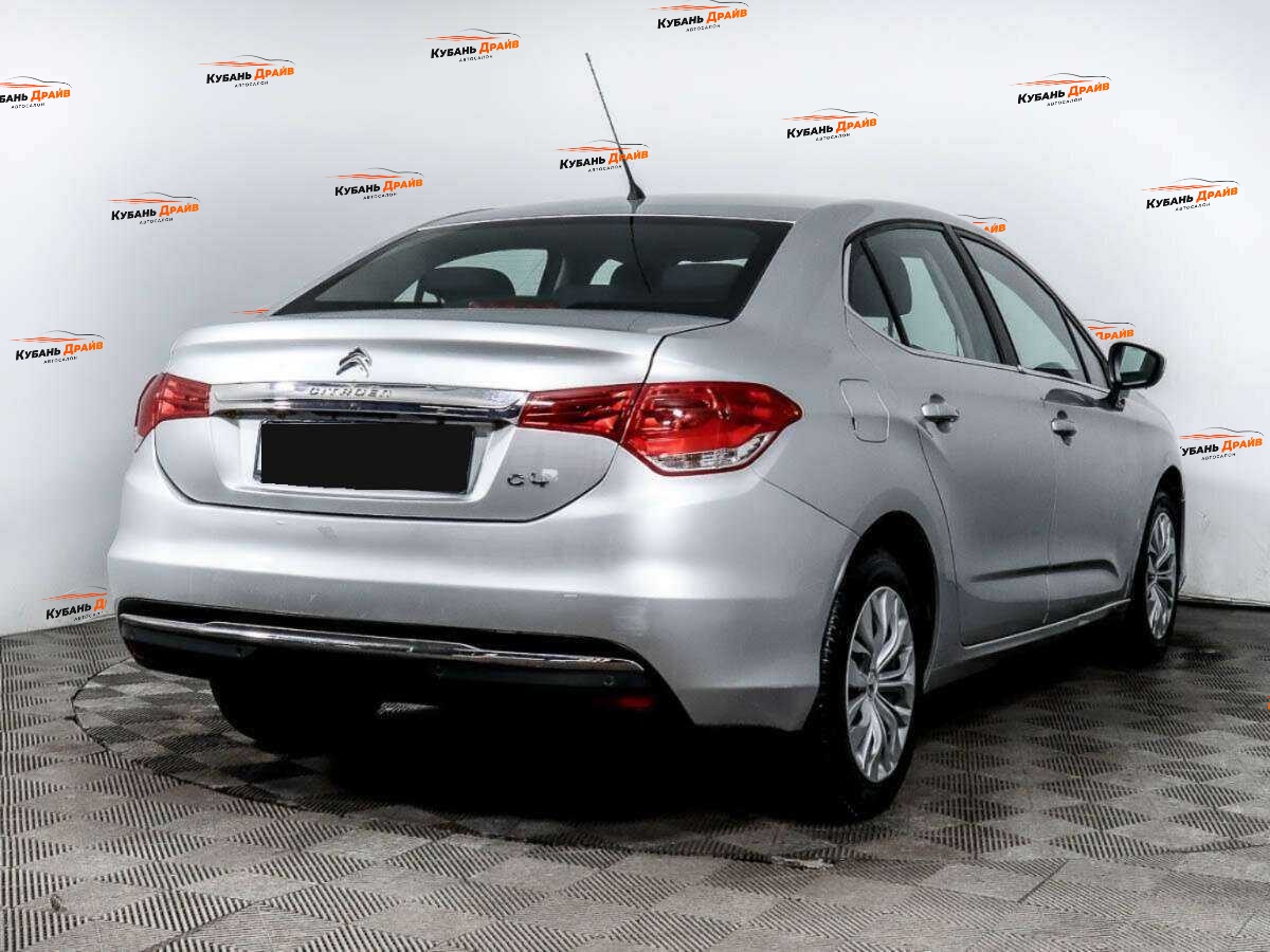 Citroen C4 2017 года с пробегом. Фото: #3
