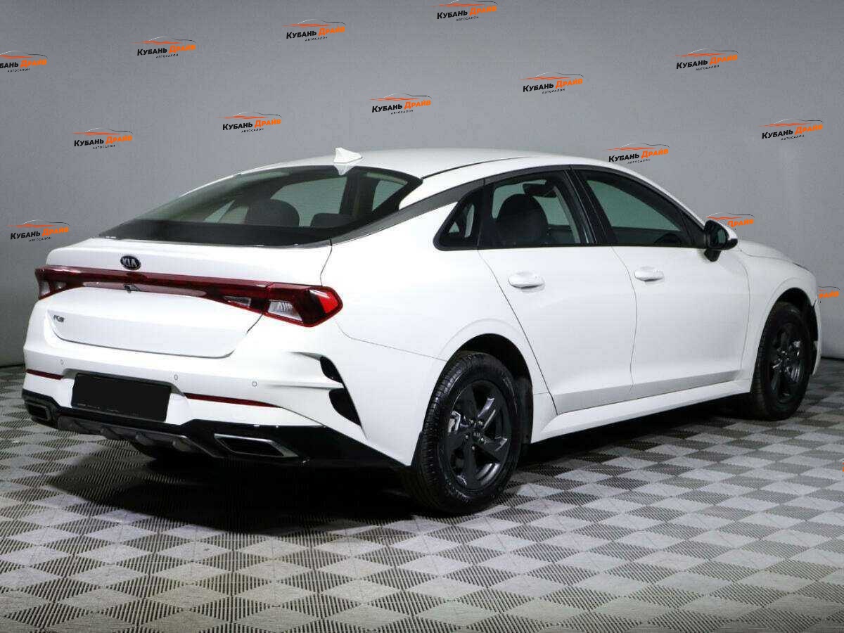 Kia K5 2020 года с пробегом. Фото: #3