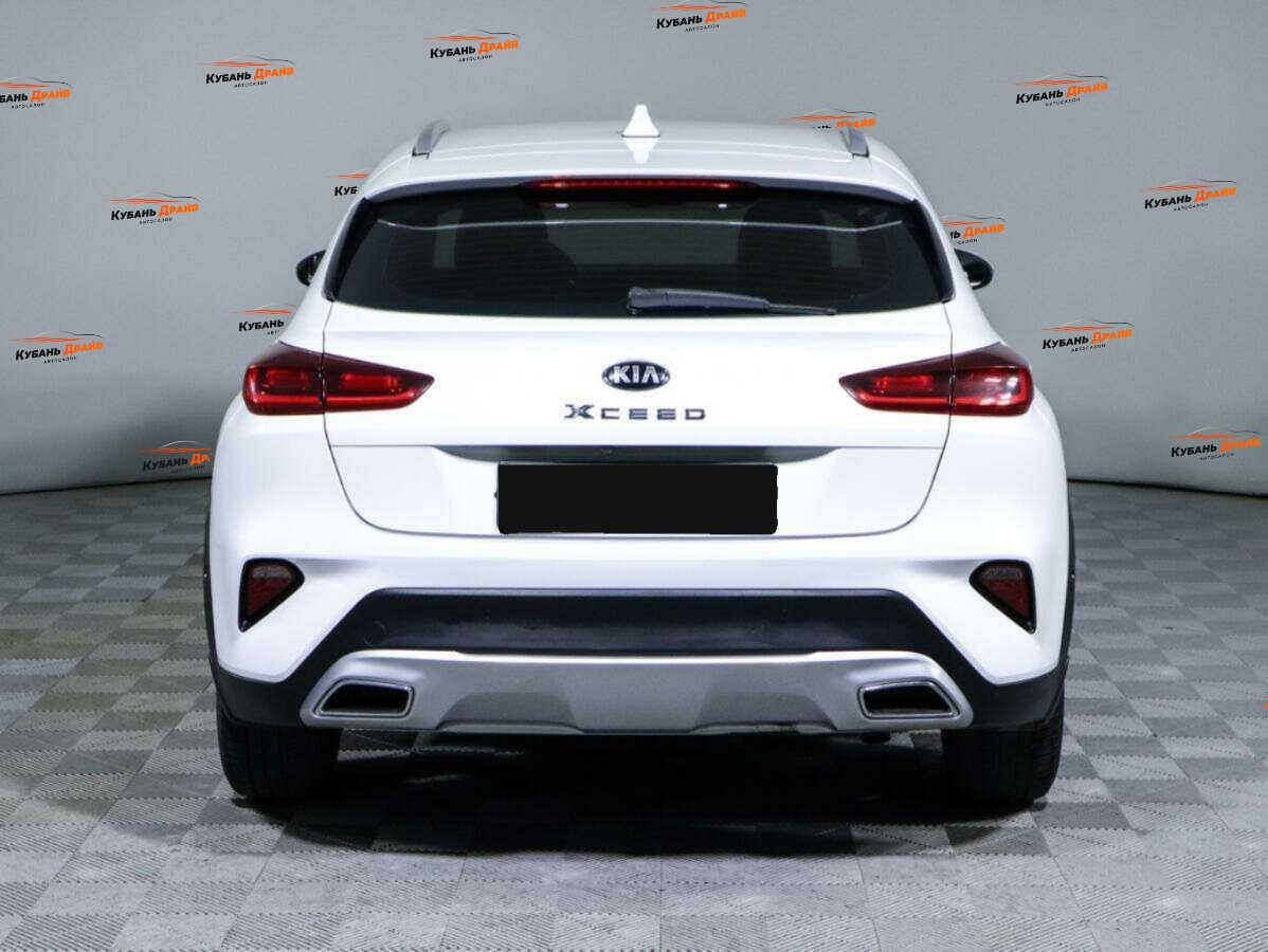 Kia XCeed 2020 года с пробегом. Фото: #4