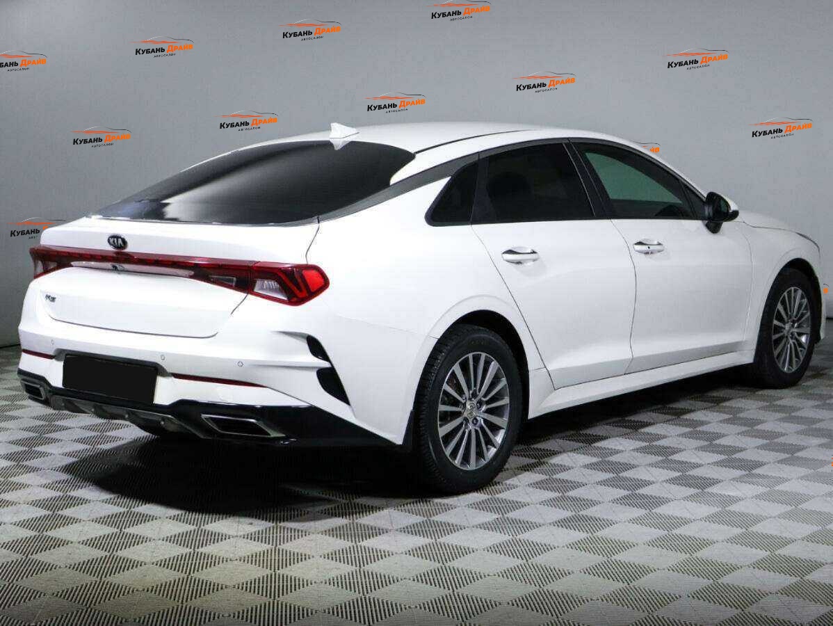 Kia K5 2020 года с пробегом. Фото: #3