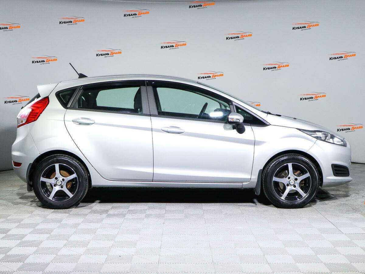 Ford Fiesta 2017 года с пробегом. Фото: #3