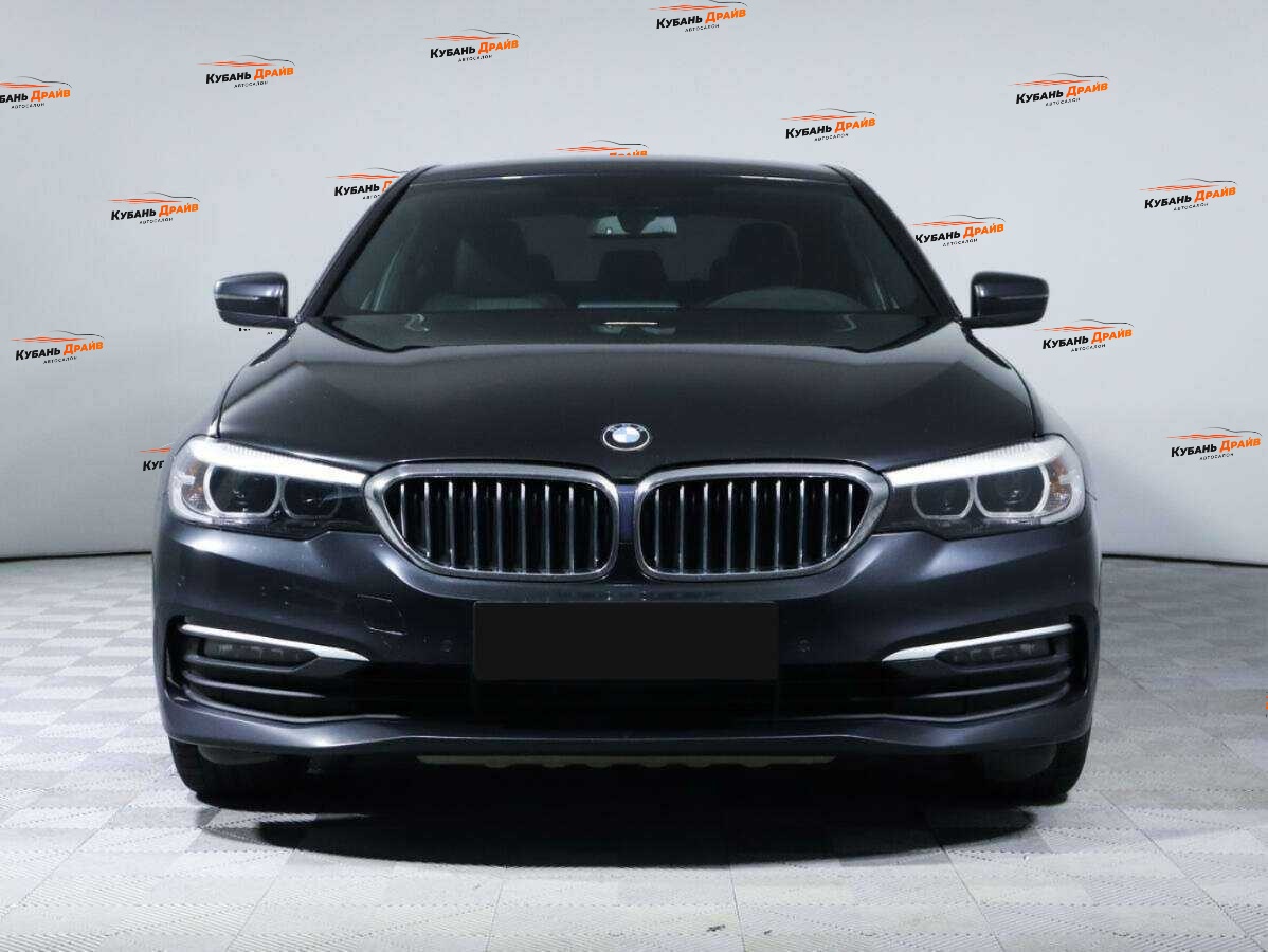 BMW 5 серии 2018 года с пробегом. Фото: #1