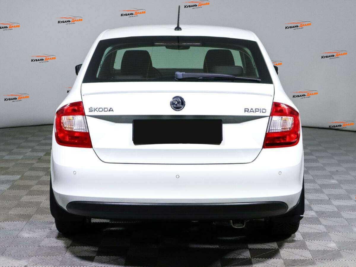 Skoda Rapid 2016 года с пробегом. Фото: #4