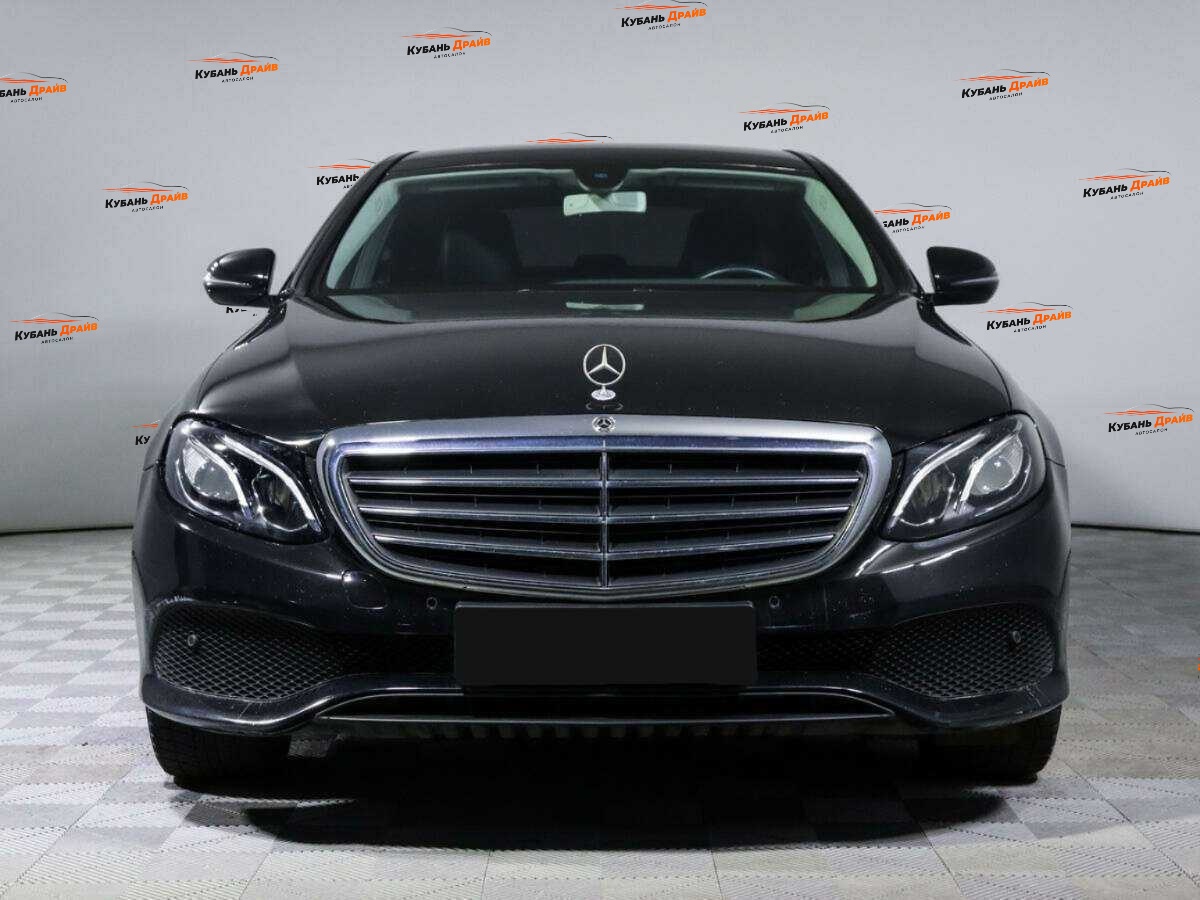 Mercedes-Benz E-Класс 2019 года с пробегом. Фото: #1