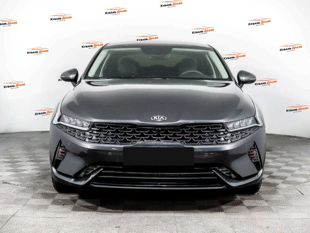 Kia K5 2021 года с пробегом. Фото: #1