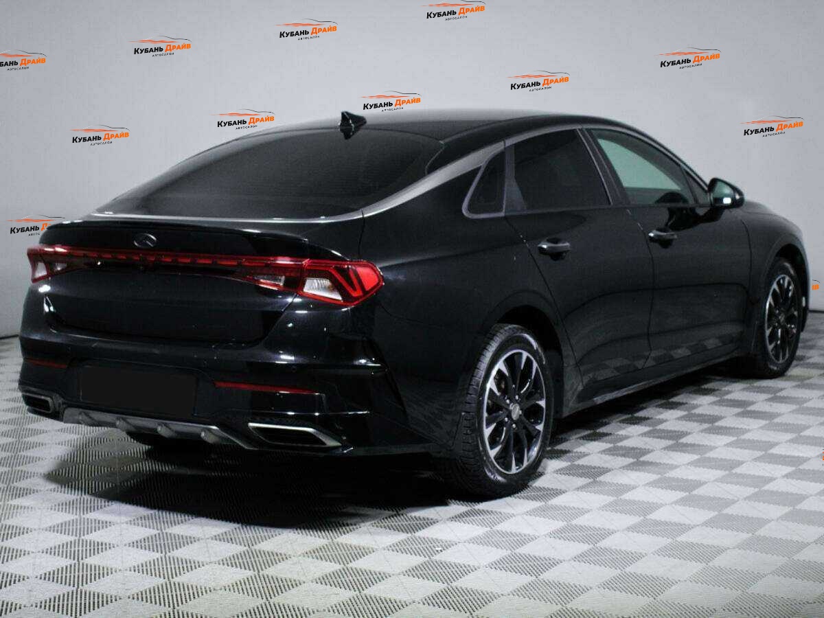 Kia K5 2020 года с пробегом. Фото: #3
