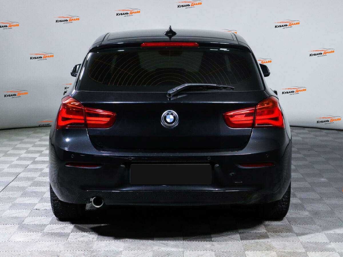 BMW 1 серии 2018 года с пробегом. Фото: #1