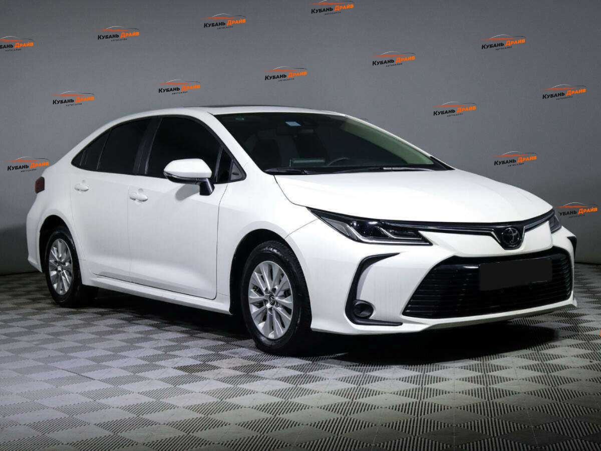 Toyota Corolla 2022 года с пробегом. Фото: #2