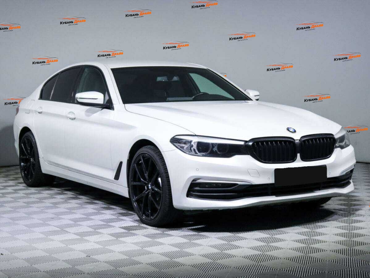 BMW 5 серии 2018 года с пробегом. Фото: #2