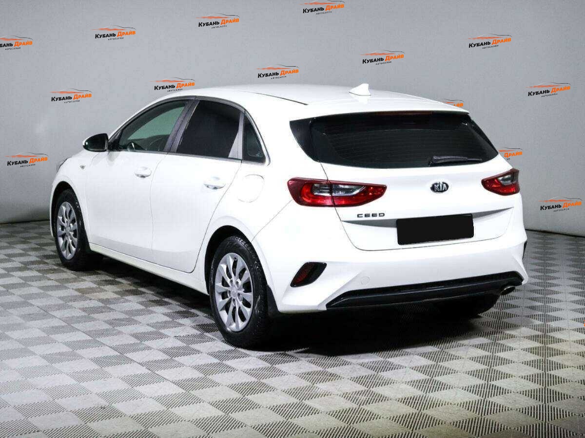Kia Ceed 2018 года с пробегом. Фото: #5
