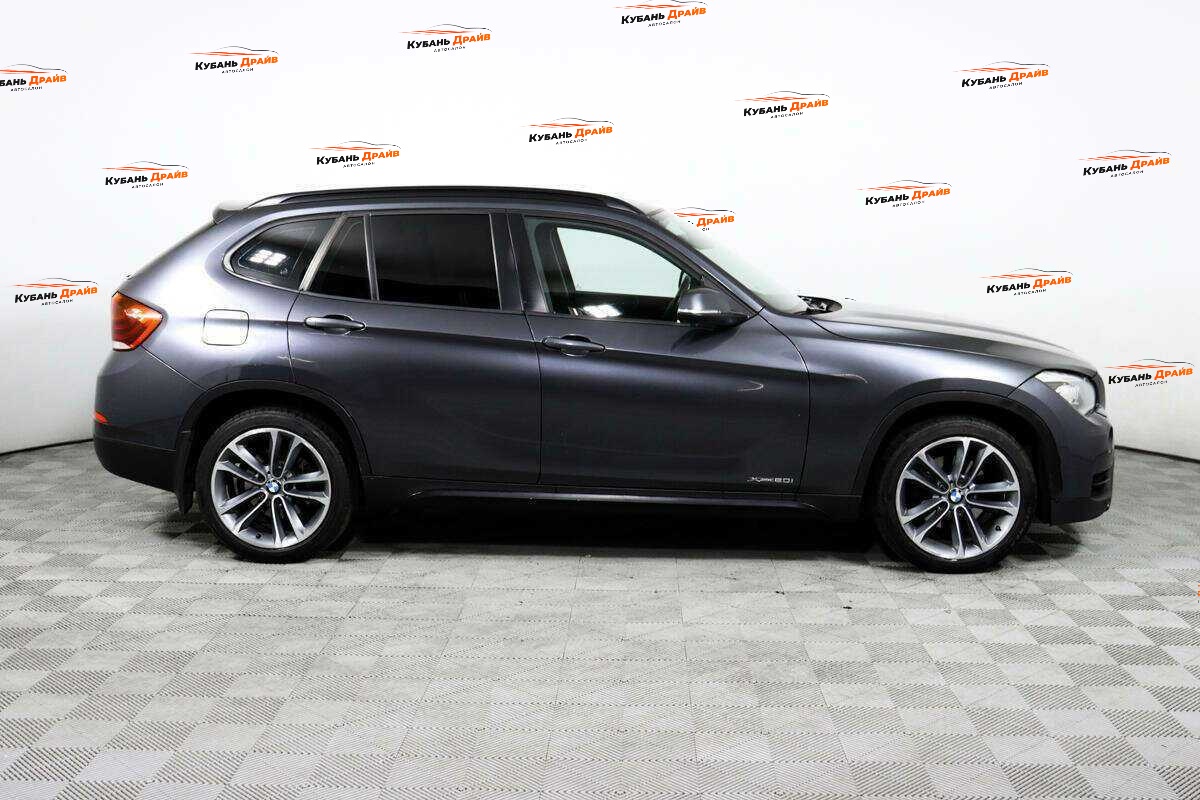 BMW X1 2012 года с пробегом. Фото: #3