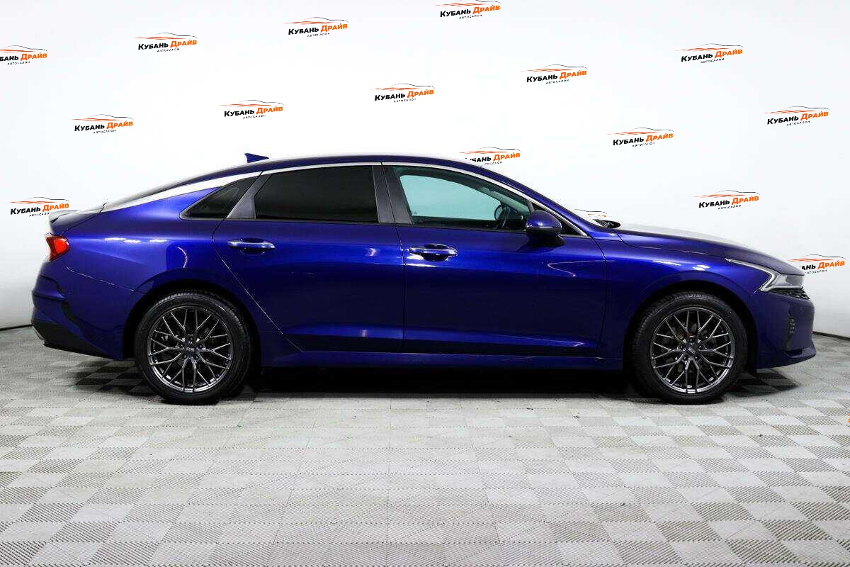 Kia K5 2020 года с пробегом. Фото: #3