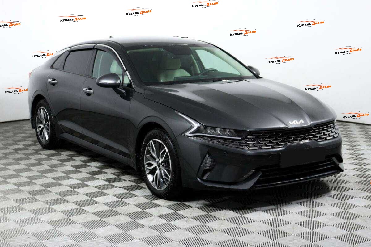 Kia K5 2021 года с пробегом. Фото: #2