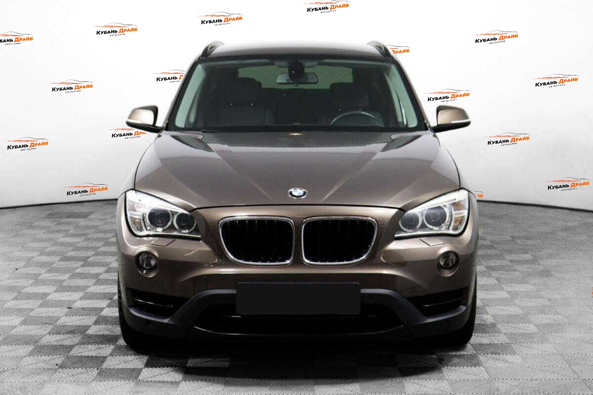 BMW X1 2013 года с пробегом. Фото: #1